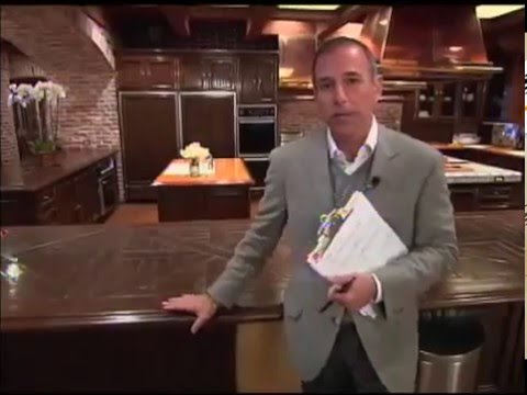 (2009) Matt Lauer tours Michael Jackson neverland ranch