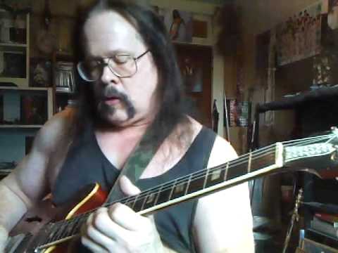 120512-082203.wmv SNSD TTS Twinkle Guitar Improv by Mimiko