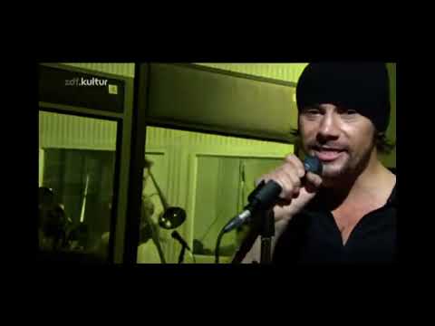 Runaway - Jamiroquai (Live)