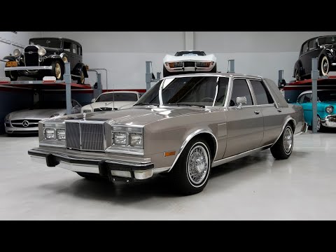 1989 Chrysler Fifth Avenue (CC-2061604) for sale in Sun Valley, California