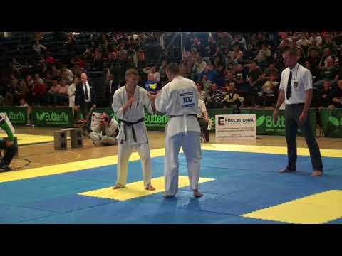 British Karate Kyokushinkai Justinas Sapoka v Robert Broeders