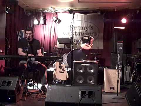 Zeta Male - by Jason Vitelli (live at Kenny's Castaways 7/9/09)