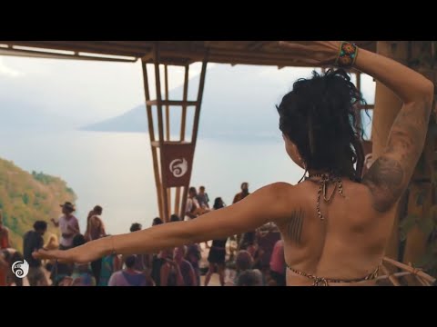 Mose ft. Matia Kalli play Live - Radhe 54 (Mose Remix) with The Hanuman Project