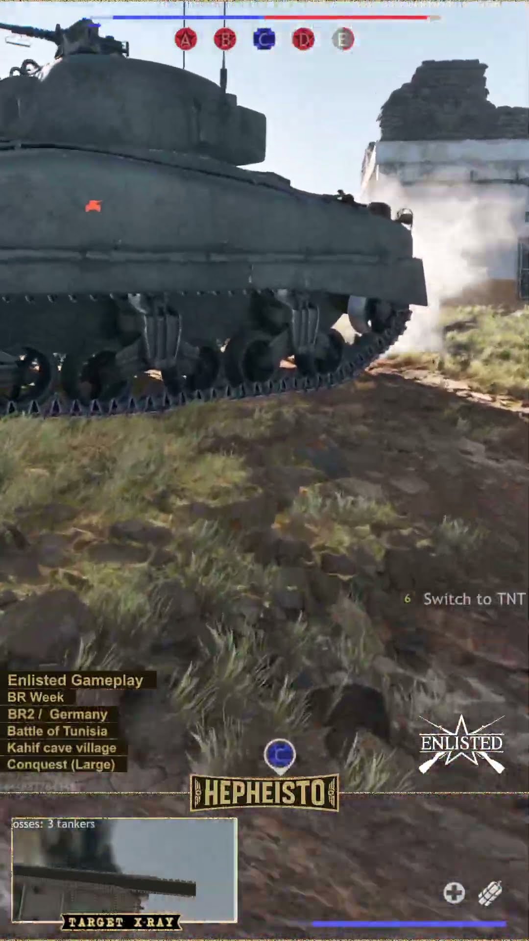 Assaulter eliminates Tank Shermann II with TNT Charge