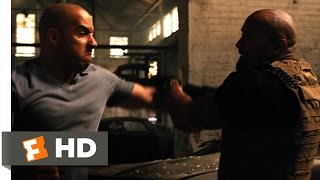 Fast Five (7/10) Movie CLIP - Hobbs vs Toretto (20