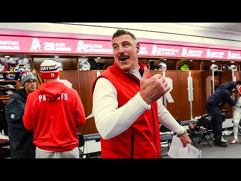 Inside the Patriots Locker Room After Primetime Win vs. New York Giants | New England Patriots