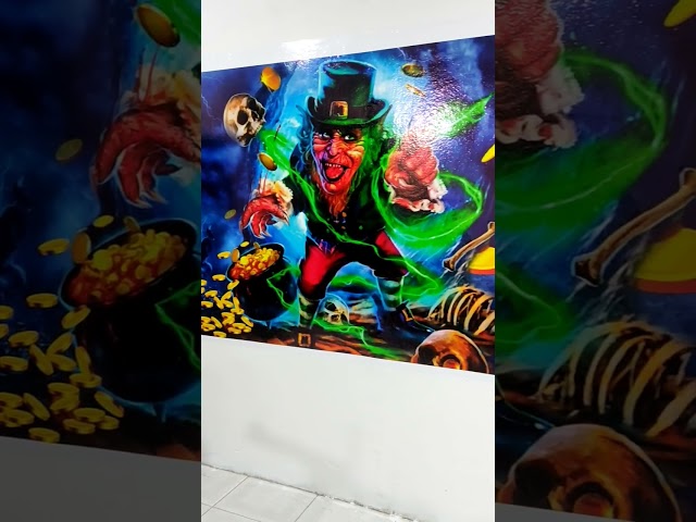 Vídeo relacionado con Mural de pared de tamaño personalizado, futurista cyberpunk neón, callejón de la ciudad, paneles tecnológicos digitales, paisaje nocturno, tela autoadhesiva, papel tapiz extraíble para decoración del