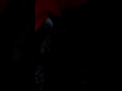 Cf Moto 800 piski okolice wariatora