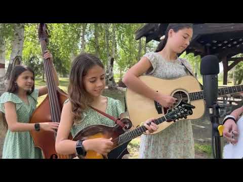 Honey You Don’t know my mind - Alaskan Sunnyside Sisters