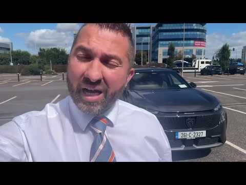 Peugeot 3008 *DEMO* BEV 73kWH 210BHP Allure - Image 2