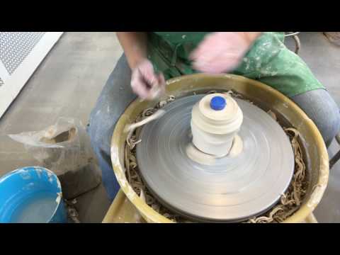 17. Jenchi Wu: Trimming cup using bottle cap