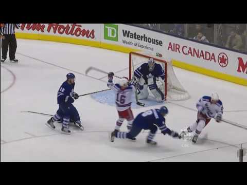 Ian White Goal - Takes a Puck in Face from October 17th 2009 vs Rangers (HD)