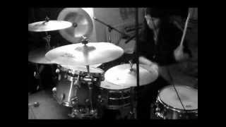 Nikky Watson improvised drum solo