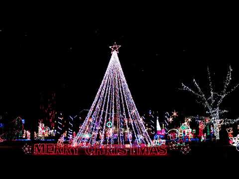 Wintons Light Display 2017 Voice-over!!! Manchester TN