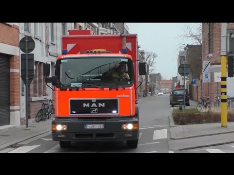 Brandweer, MUG, en Verschillende Ziekenwagens met spoed onderweg in Sint Niklaas