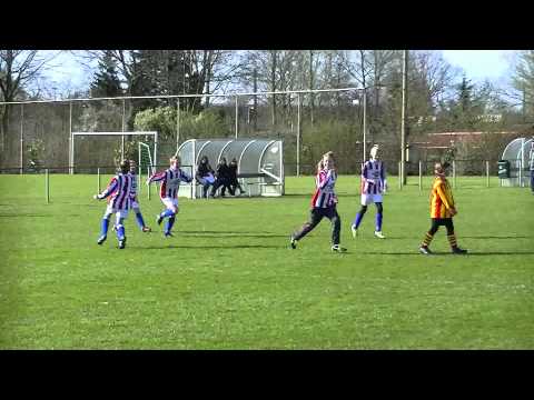 Meto E5 tegen Dosko 20 april 2013 stand 2-2