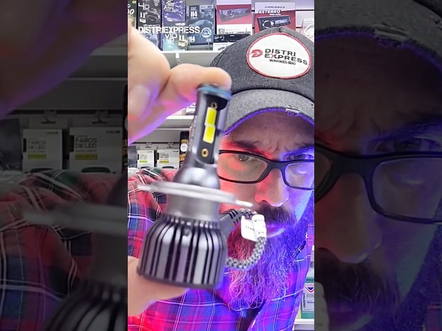 Vídeo relacionado con GTIWUNG RC Coche Luces LED, 8 LEDs Faros Trasera Lámpara Set Sistema para 1/8 1/10 Modelo Car Camion Accesorio (5mm Luz Blanca y 5mm Luz Roja)