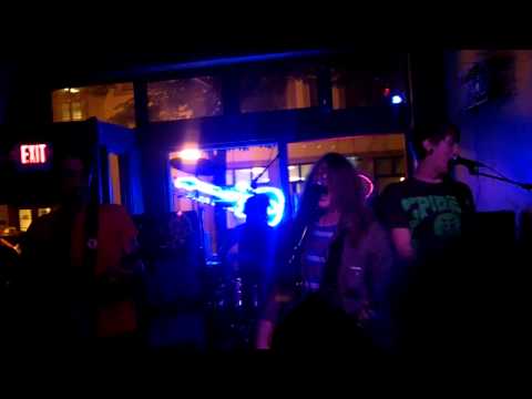Astro Fang - Super Rat (live)