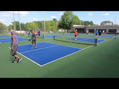 Court 6 Round 5 Keith and Tony vs Michael and Tom