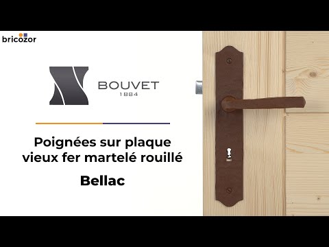 Poignées de porte sur plaques - vieux fer martelé - Bellac BOUVET