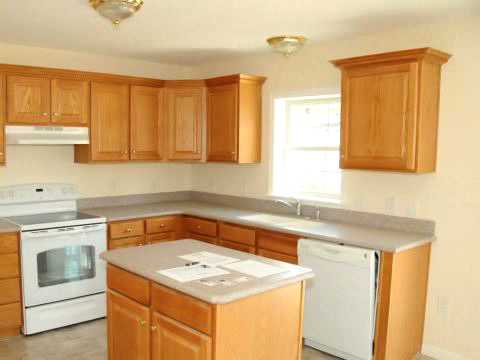 167 Bishop St  Framingham, MA 01702