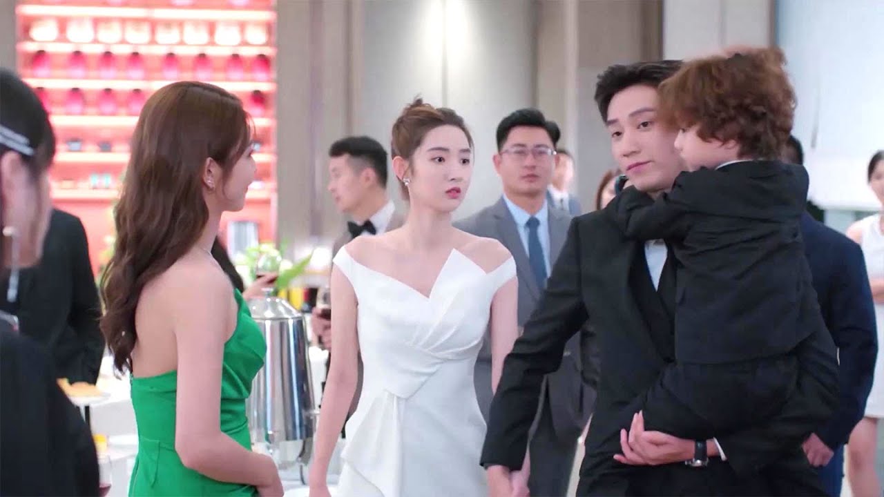 He is my son! The bad girl humiliated Cinderella and son, the boss' announcement shocked everyone!