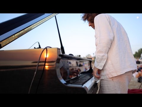 Piano Raga at dawn - Mario Mariani, piano