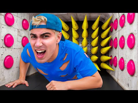 24 HOURS IN A DANGEROUS BUNKER !!