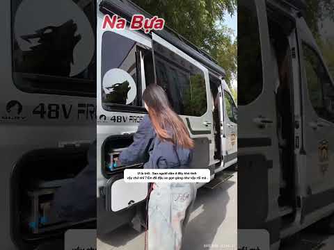 Chiếc xe kì lạ đậu bừa bãi của 2 cô gái khiến cả khu phố náo loạn vì cái kết không ai ngờ!