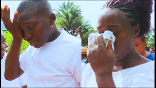Download lagu Painful! Gospel Singer Osinachi's children & Sister Could not Hold Back Their Tears As They Bury Her mp3