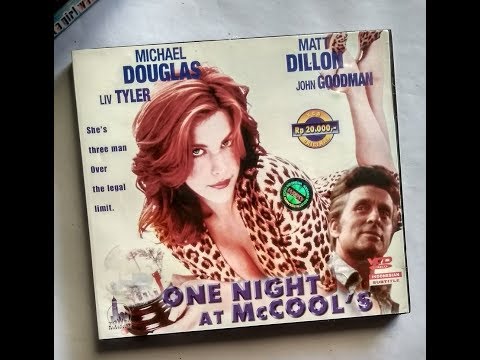 Opening to One Night at McCool's (2001) 2002 VCD