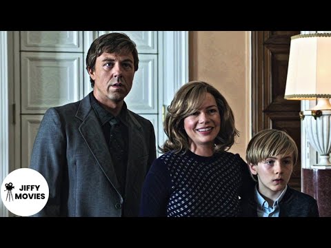 Family Reunion Scene | All the Money in the World (2017)