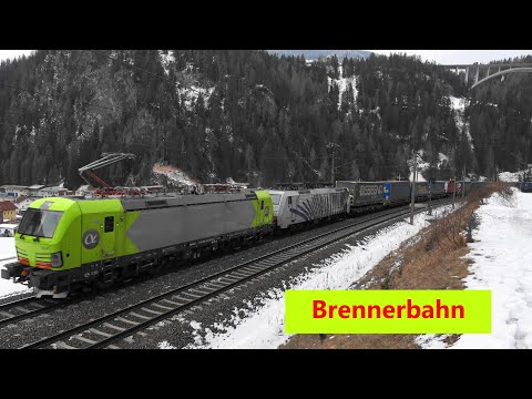 Brennerbahn:🏔️Bahnverkehr in St. Jodok am Brenner  aus verschiedenen Perspektiven