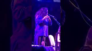 Maha Mrityunjaya (Om Triambakam) by Deva Premal, Miten And Manose