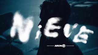 Kadr z teledysku Nieve tekst piosenki Aron