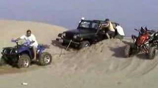 preview picture of video 'Yamaha 660 Grizzly pullout haul Jeep Wrangler'