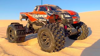 “The CHEAPEST Traxxas Stampede” on PADDLES visits the TEXAS SAND DUNES!!!
