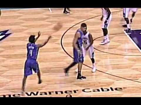 Elfrid Payton's Alley Oop accidentally goes in | Magic vs Hornets 2014