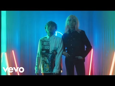 Video thumbnail for Pink