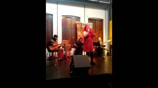 Twigy - Cada Tempo em Seu Lugar (Gilberto Gil)