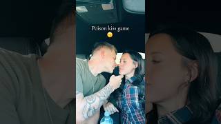 Download lagu Poising kissing game #bf #challenge #youtubeshorts mp3