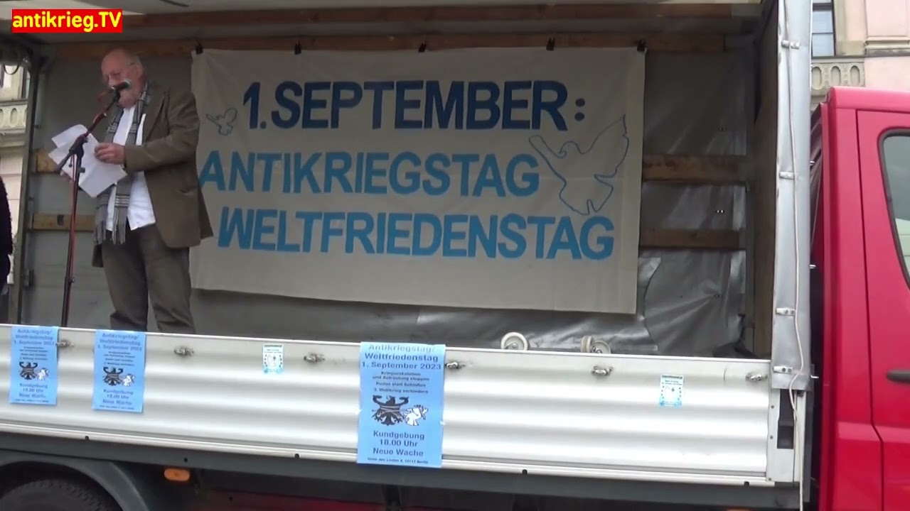 Wolfgang Herzberg - Antikriegstag 1. September 2023 Berlin, FRIKO