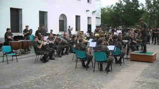 preview picture of video 'Pasodoble de la Bandera en El Goloso'