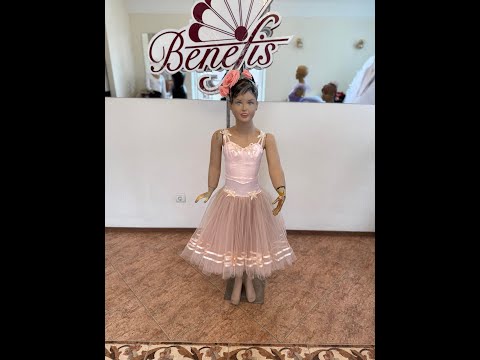 Costume T 0044A - video 3