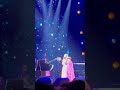 Shreya Ghoshal Singing Sun Raha Hai Na Tu Live At OVO Arena Wembley London March 27 2022