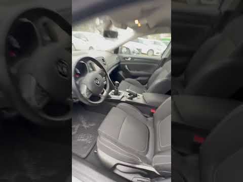 фото renault megane iv рестайлинг 0