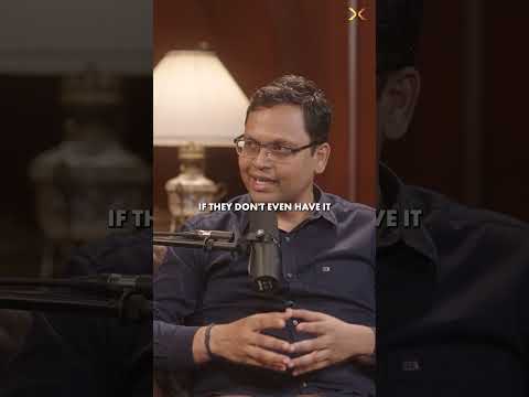 4 KEY Strategies to Future Proof Your Career Against AI Advances #shorts