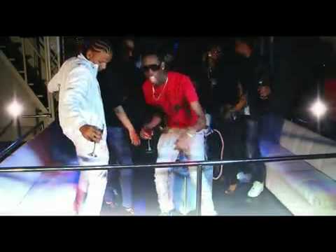 Negro Eterno Ft ( Figureo & United ) -Un Chininin(Official Music  Videpo Remix)HD