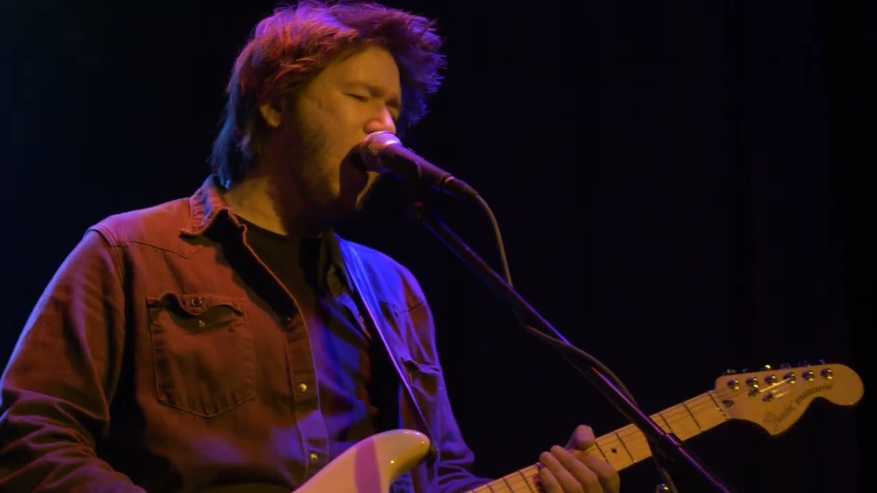 Greg Black & The Bad Notion – About to Break (LIVE)