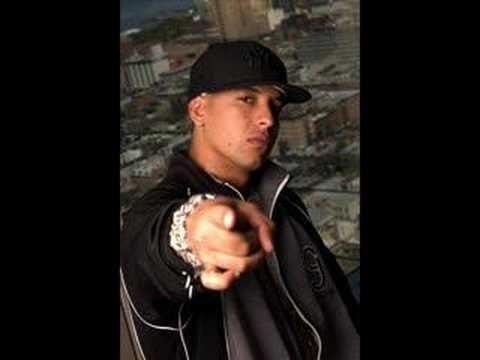 daddy yankee caliente by angelo